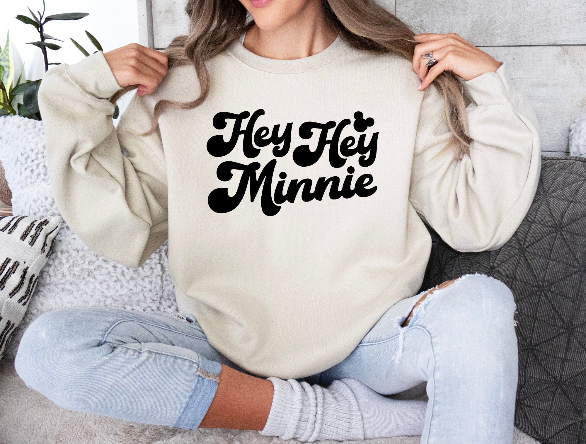 Disney Minnie Mouse Sweatshirt